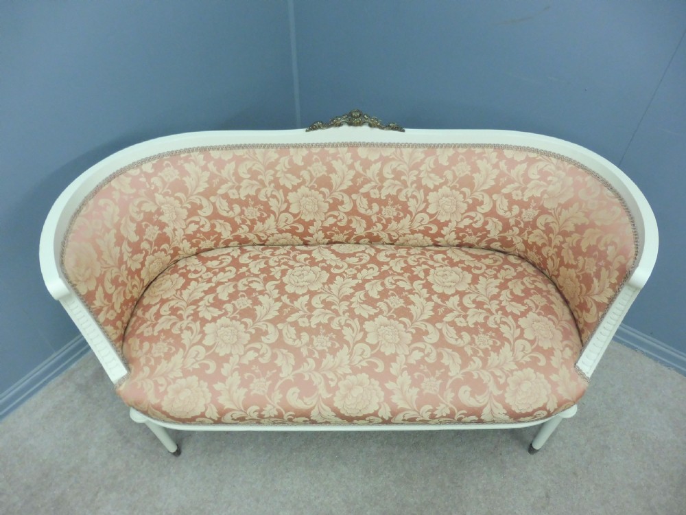 SMALL FRENCH BEDROOM OR WINDOW SOFA View VIII