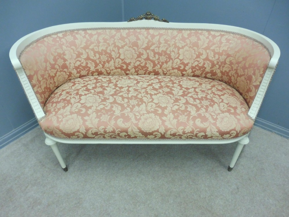 SMALL FRENCH BEDROOM OR WINDOW SOFA View IX