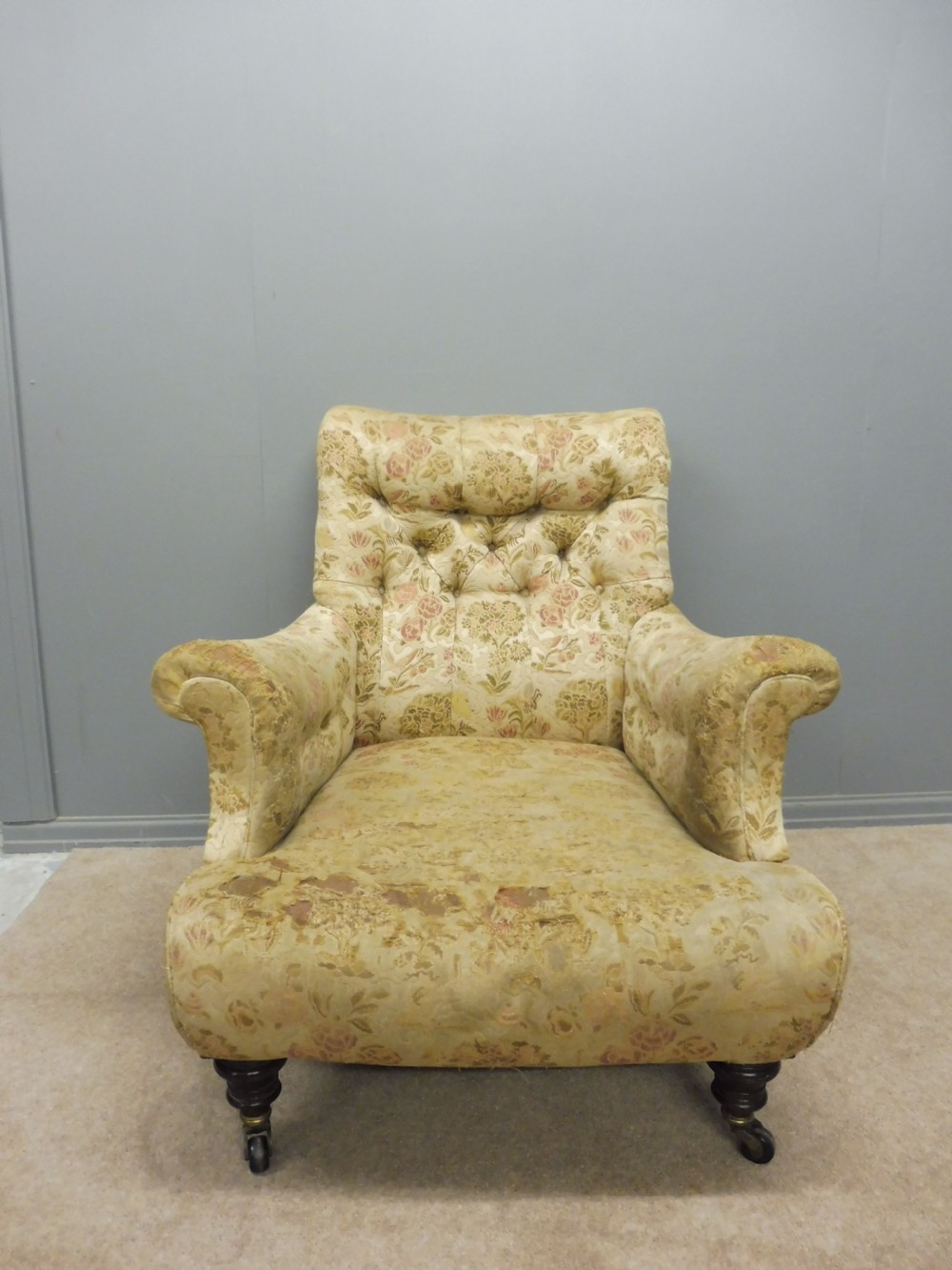 VICTORIAN HOWARD STYLE LONG SEATED ARMCHAIR View VI