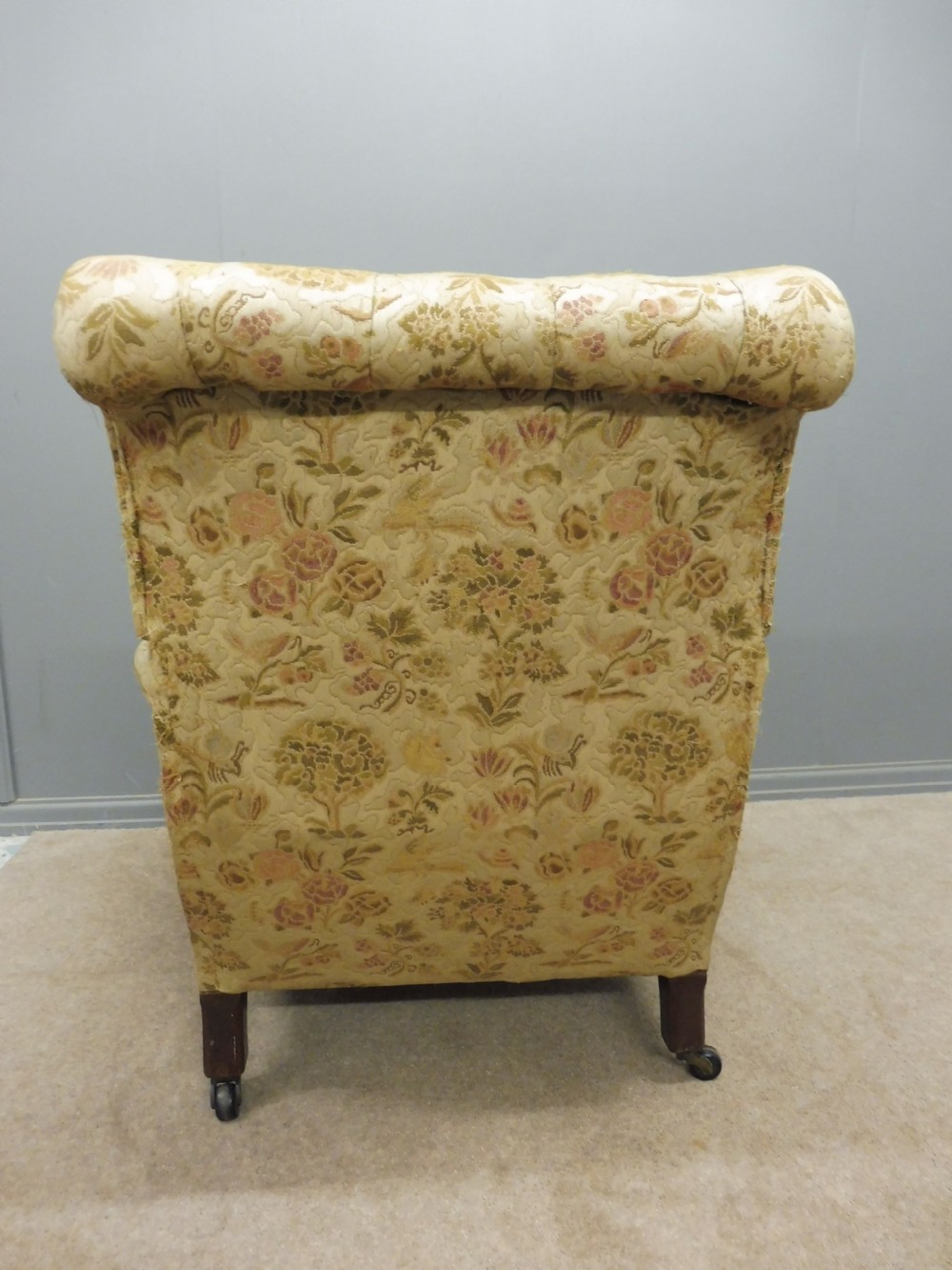 VICTORIAN HOWARD STYLE LONG SEATED ARMCHAIR View IX
