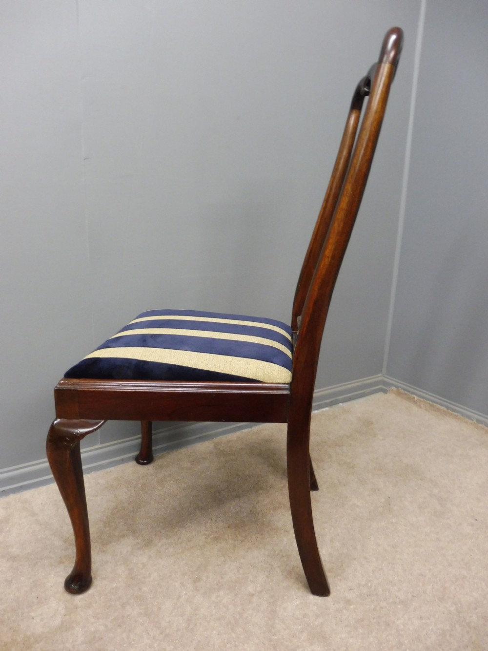 SET OF 8 EDWARDIAN MAHOGANY QUEEN ANNE STYLE DINING CHAIRS CIRCA 1910  View XVIII
