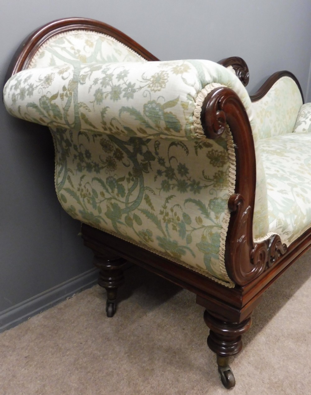 VICTORIAN MAHOGANY SCROLL END SOFA  CIRCA 1870 View XII
