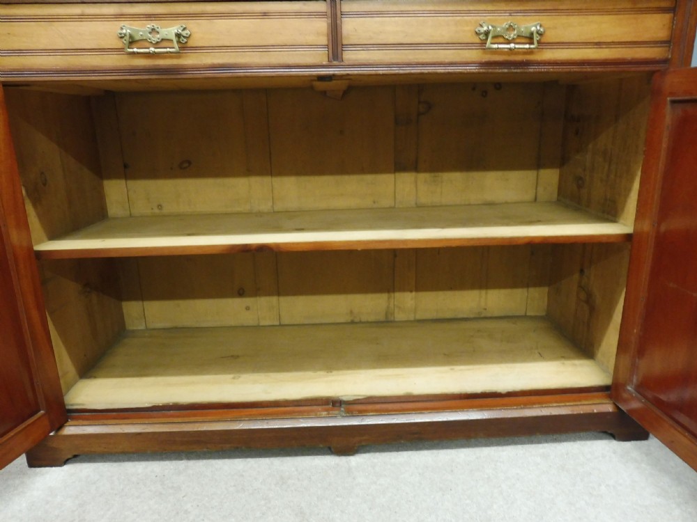 VICTORIAN WALNUT CABINET BOOKCASE CIRCA 1890 View VI