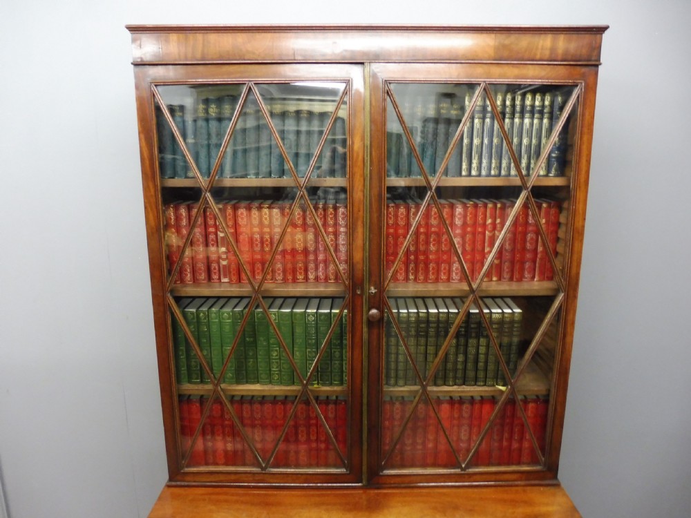 19TH CENTURY MAHOGANY BOOKCASE  View IV