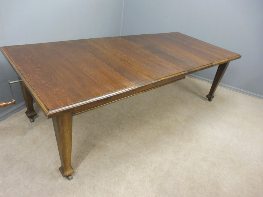 OAK ARTS AND CRAFTS EXTENDING DINING TABLE SEATS 10 View III