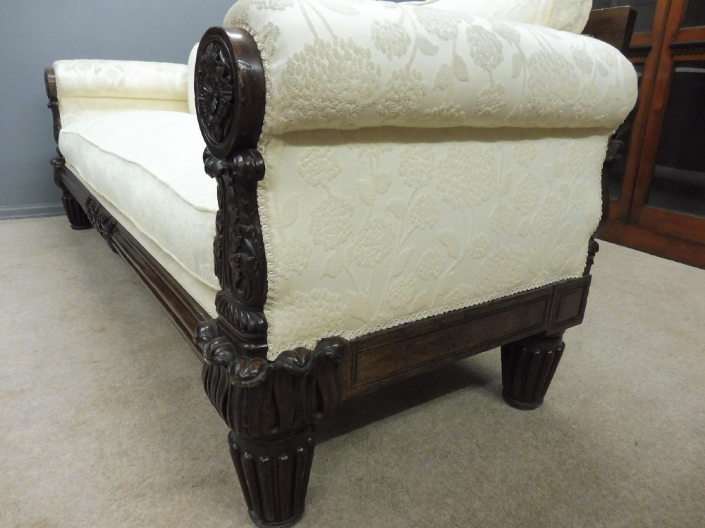 MAGNIFICENT  MAHOGANY VICTORIAN SOFA View IX