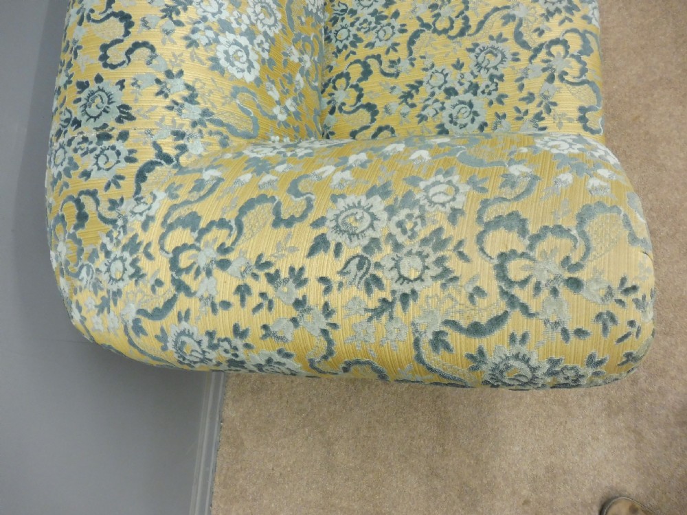 VICTORIAN CHESTERFIELD SOFA View VII