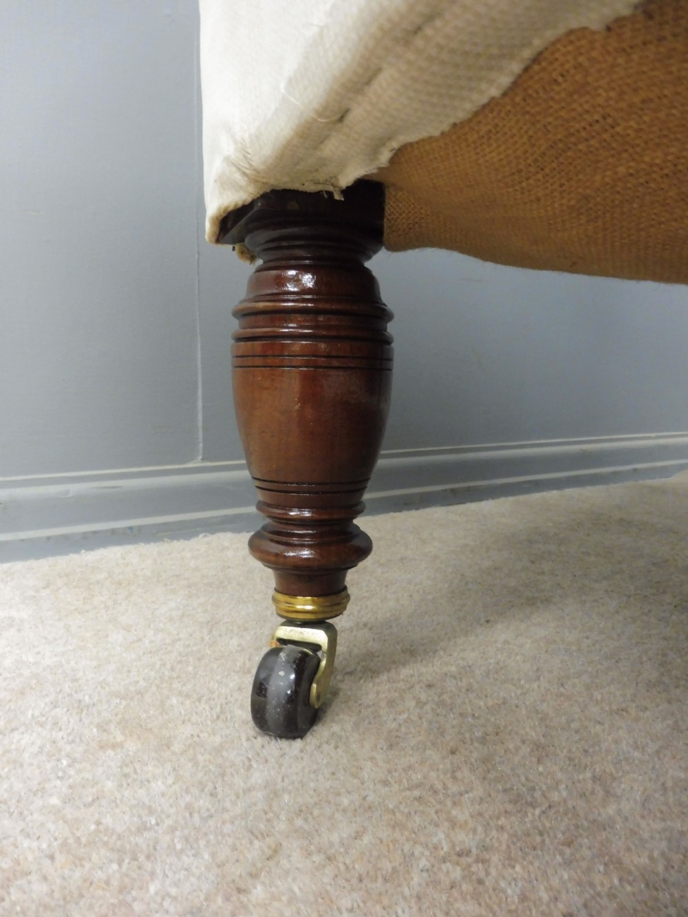 SMALL VICTORIAN PERIOD BOX SHAPED SOFA CIRCA 1890 View V