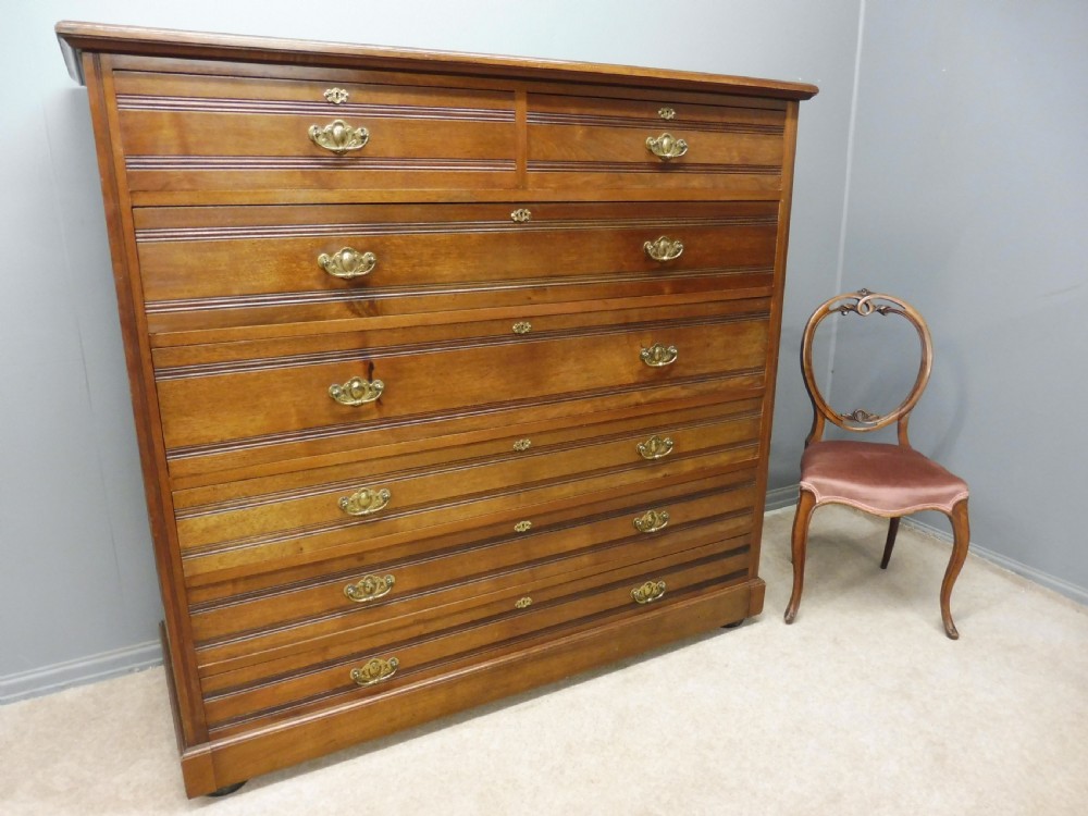 LARGE VICTORIAN WALNUT CHEST OF DRAWERS View XII