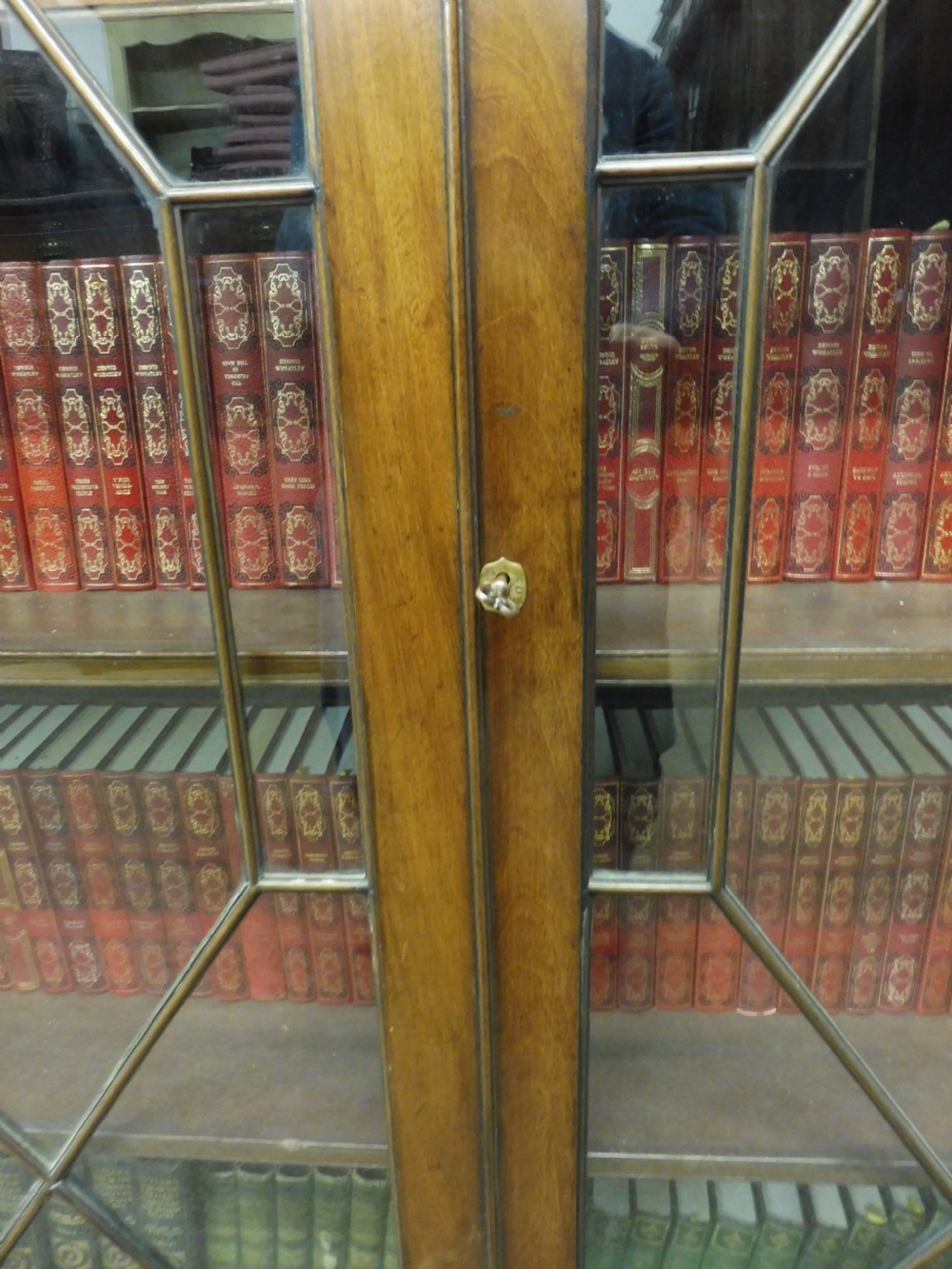 EDWARDIAN MAHOGANY GLASS FRONTED BOOKCASE View III
