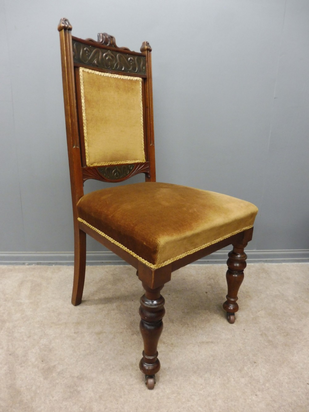 SET OF 6 WALNUT ARTS AND CRAFTS DINING CHAIRS View VII