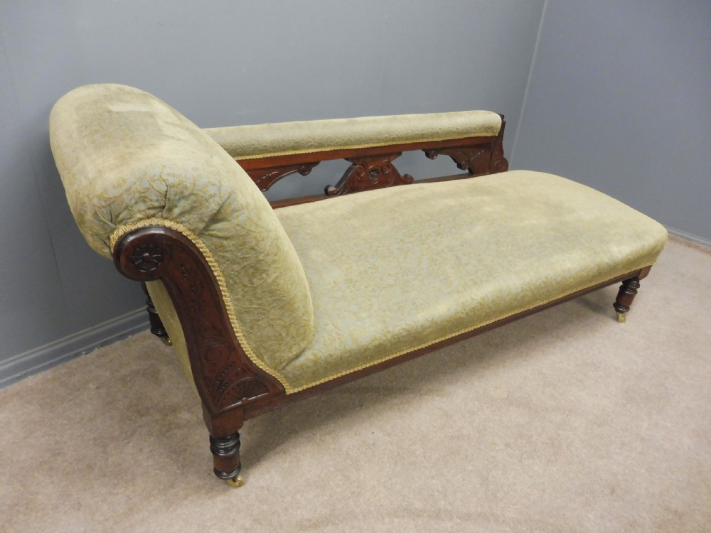 LATE VICTORIAN WALNUT CHAISE LONG IN EXCELLENT CONDITION View III