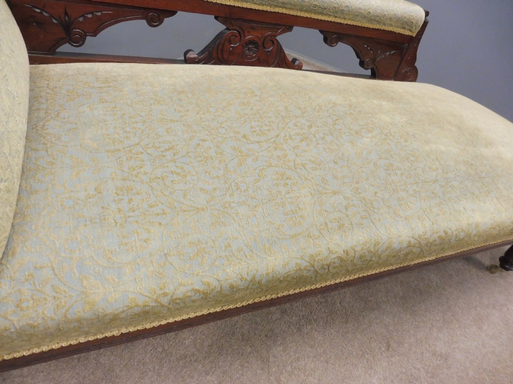 LATE VICTORIAN WALNUT CHAISE LONG IN EXCELLENT CONDITION View VIII