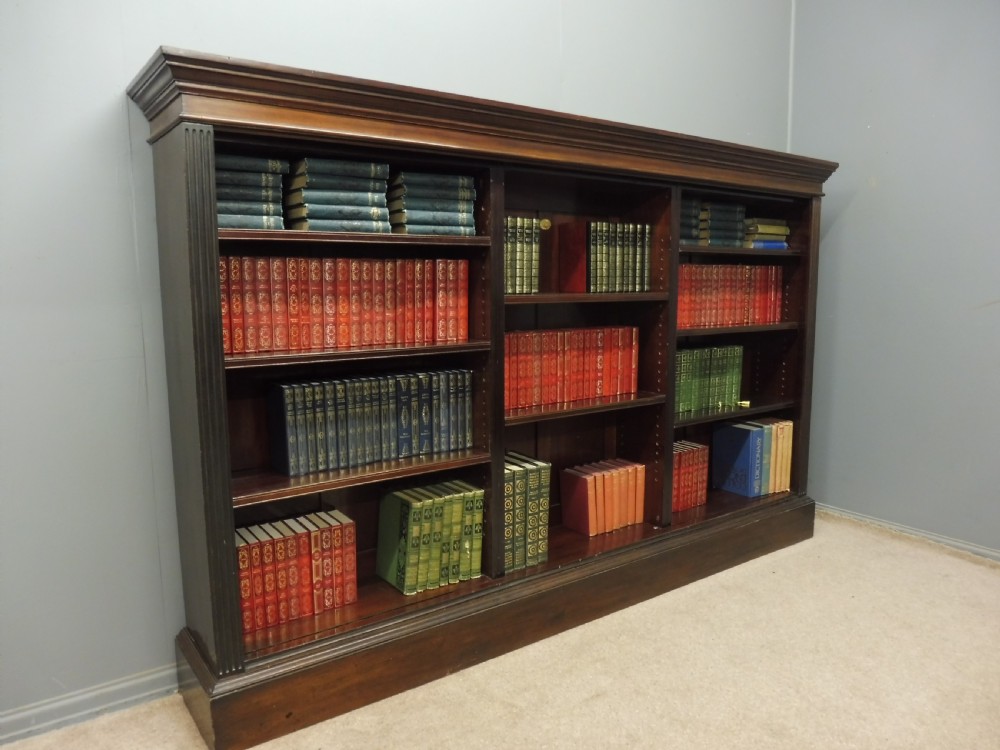 SUBSTANTIAL VICTORIAN MAHOGANY BOOKCASE View III