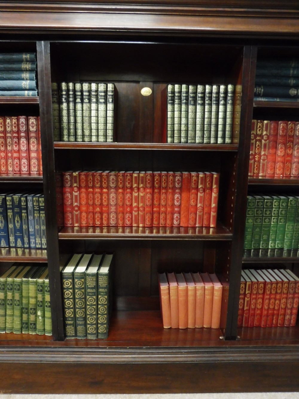 SUBSTANTIAL VICTORIAN MAHOGANY BOOKCASE View XI
