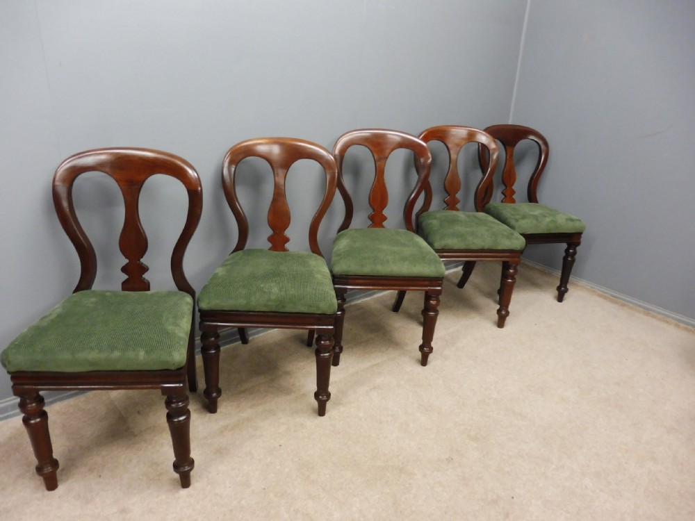 SET OF TEN VICTORIAN BALLOON BACK DINING CHAIR  View III