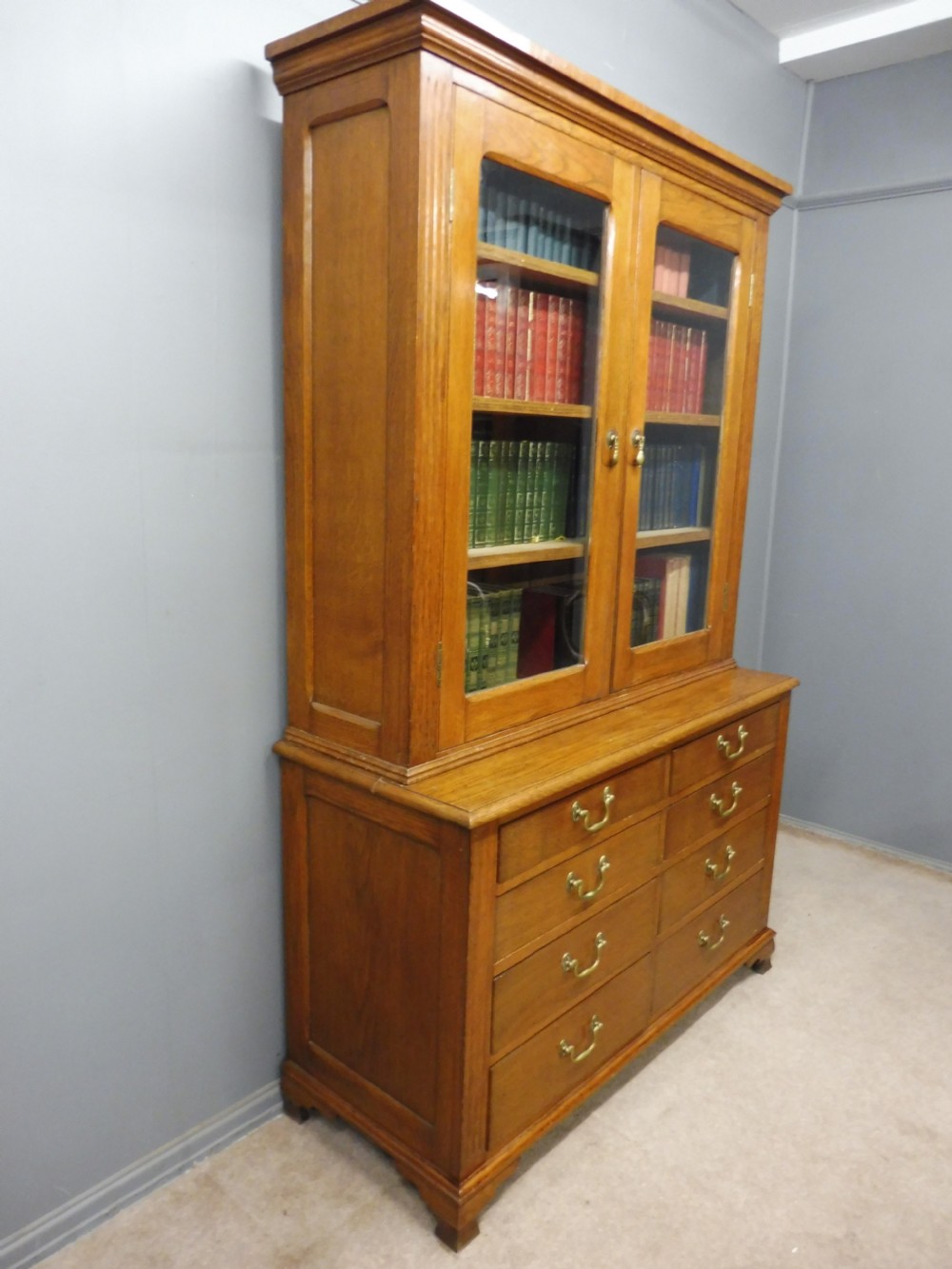 ANTIQUE OAK BOOKCASE ON CHEST CIRCA 1900 View III