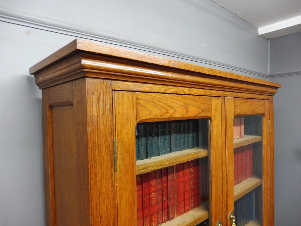 ANTIQUE OAK BOOKCASE ON CHEST CIRCA 1900 View X