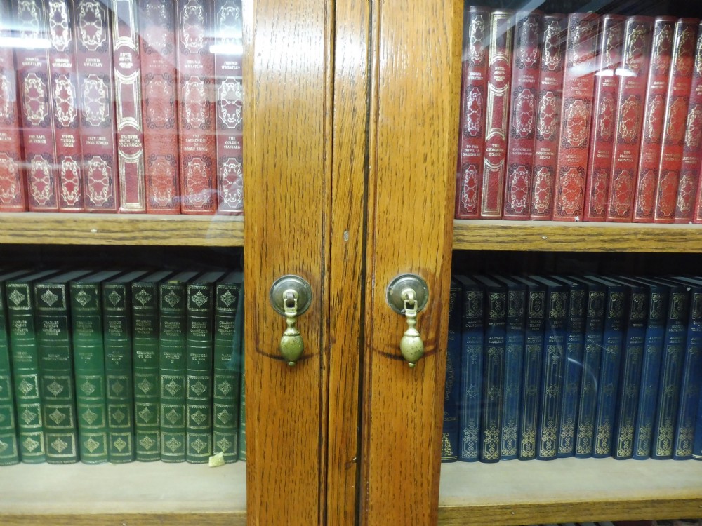 ANTIQUE OAK BOOKCASE ON CHEST CIRCA 1900 View XII