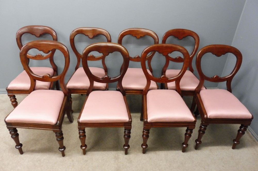 SET OF 8 ANTIQUE VICTORIAN BALLOON BACK DINING CHAIRS CIRCA 1870 View II