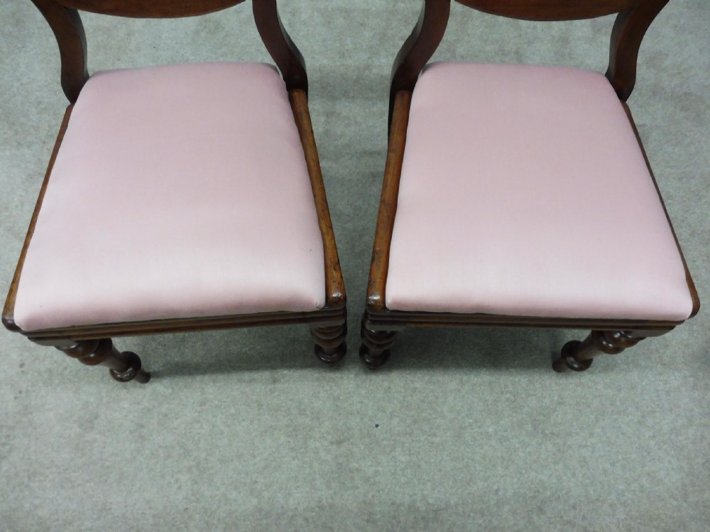 SET OF 8 ANTIQUE VICTORIAN BALLOON BACK DINING CHAIRS CIRCA 1870 View V