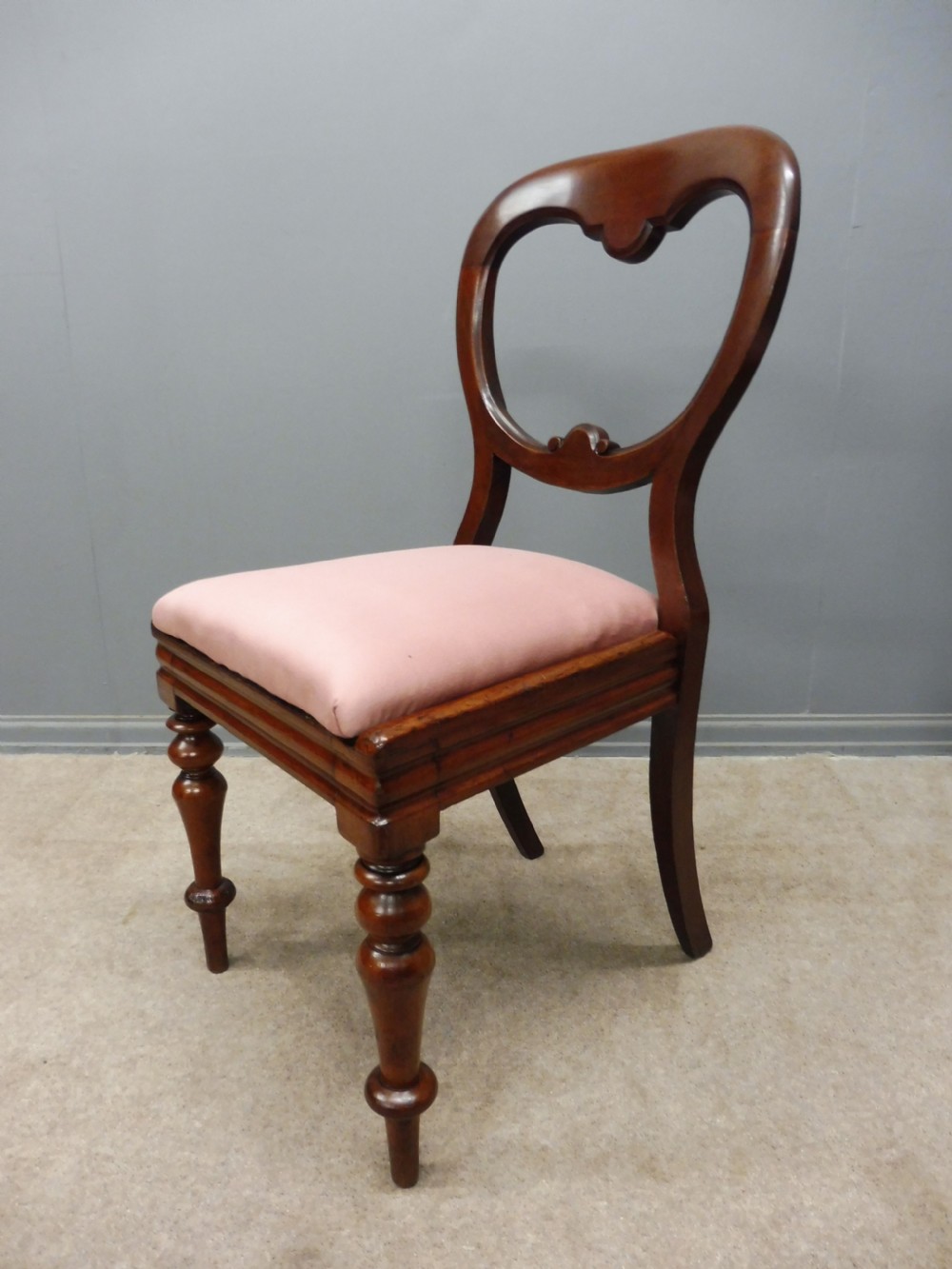 SET OF 8 ANTIQUE VICTORIAN BALLOON BACK DINING CHAIRS CIRCA 1870 View XII