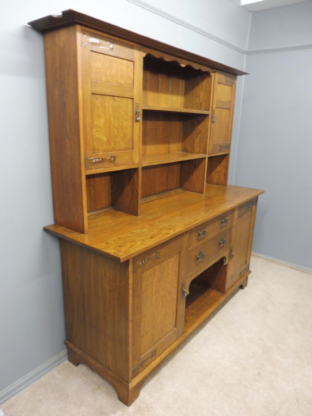 OAK ARTS AND CRAFTS DRESSER BY MAPLE AND CO View V
