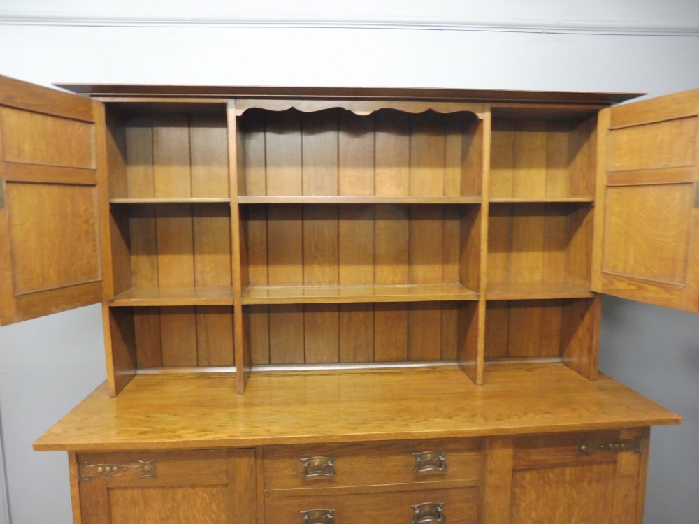 OAK ARTS AND CRAFTS DRESSER BY MAPLE AND CO View XV
