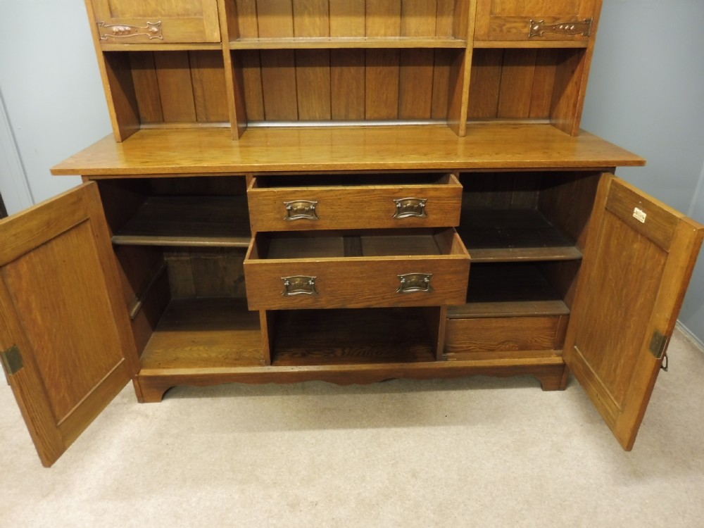 OAK ARTS AND CRAFTS DRESSER BY MAPLE AND CO View XVI