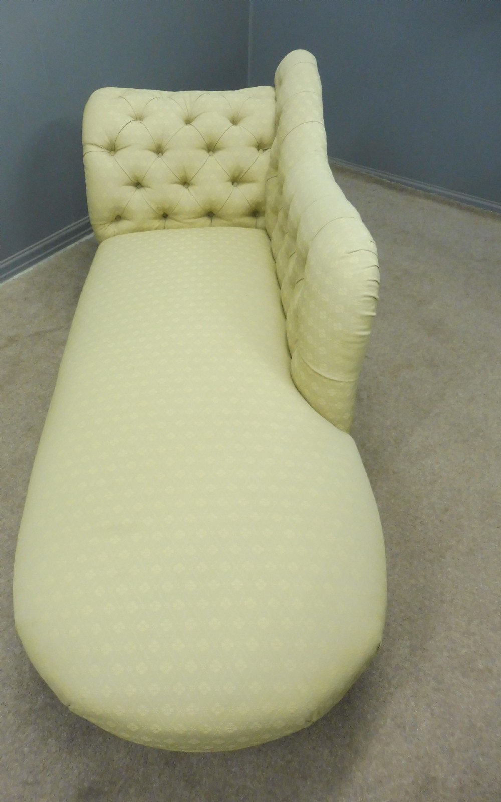 VICTORIAN CHAISE LONGUE SUMPTUOUSLY UPHOLSTERED IN PALE YELLOW View VI