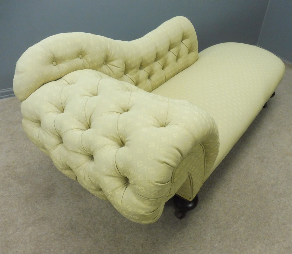 VICTORIAN CHAISE LONGUE SUMPTUOUSLY UPHOLSTERED IN PALE YELLOW View X