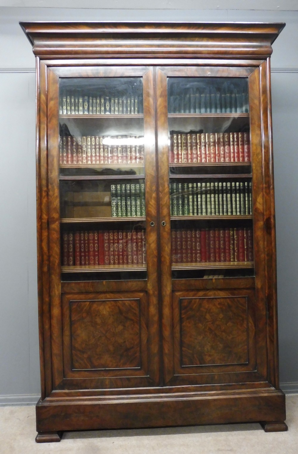 LARGE FRENCH 19TH CENTURY MAHOGANY BOOKCASE