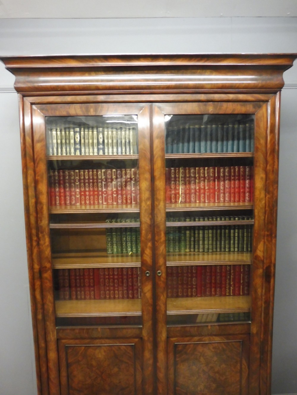 LARGE FRENCH 19TH CENTURY MAHOGANY BOOKCASE View VII