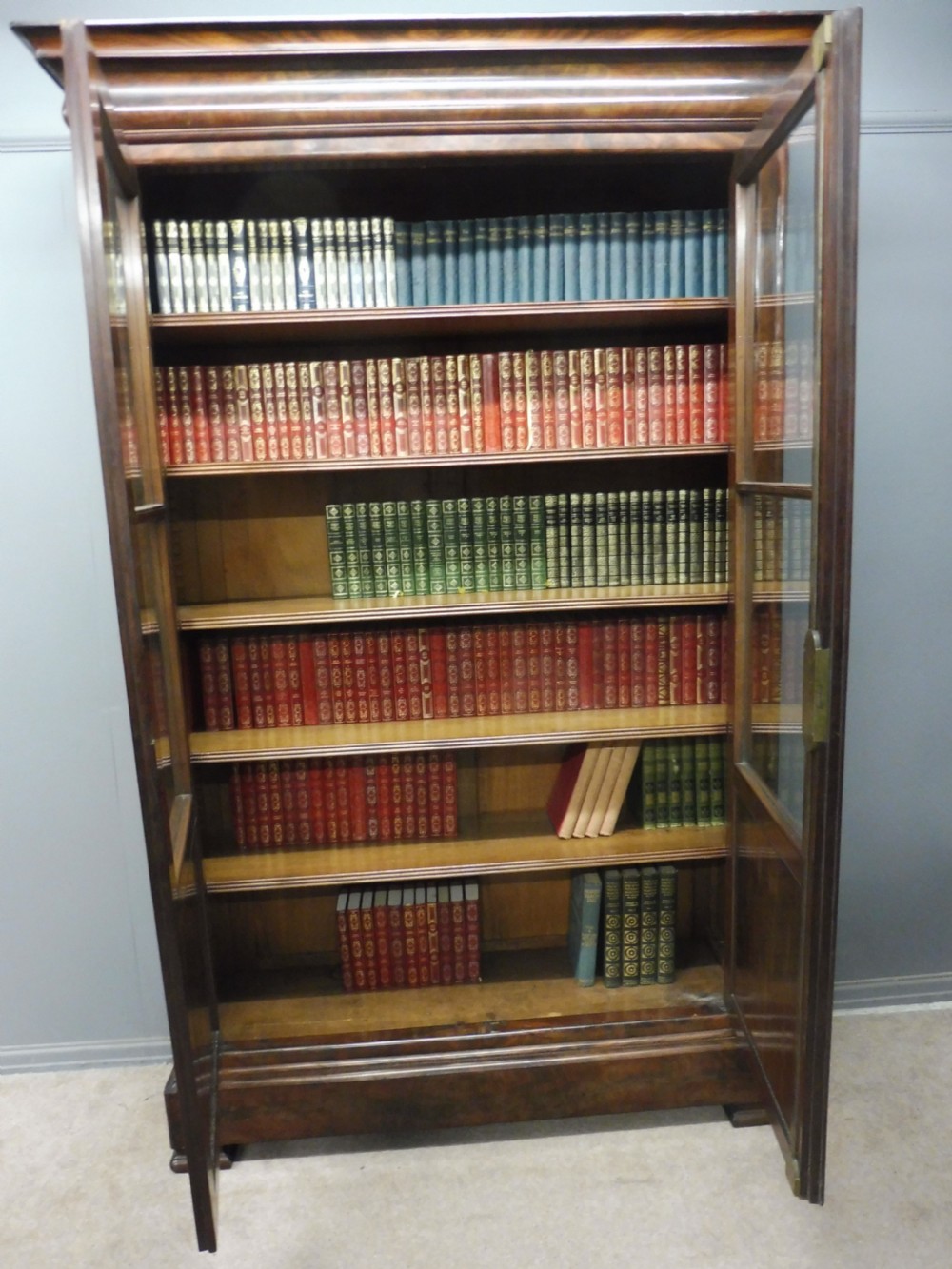 LARGE FRENCH 19TH CENTURY MAHOGANY BOOKCASE View VIII