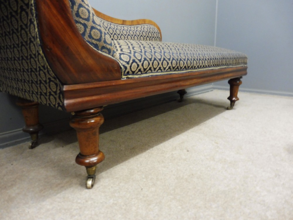 VICTORIAN MAHOGANY CHAISE LONGUE View IV