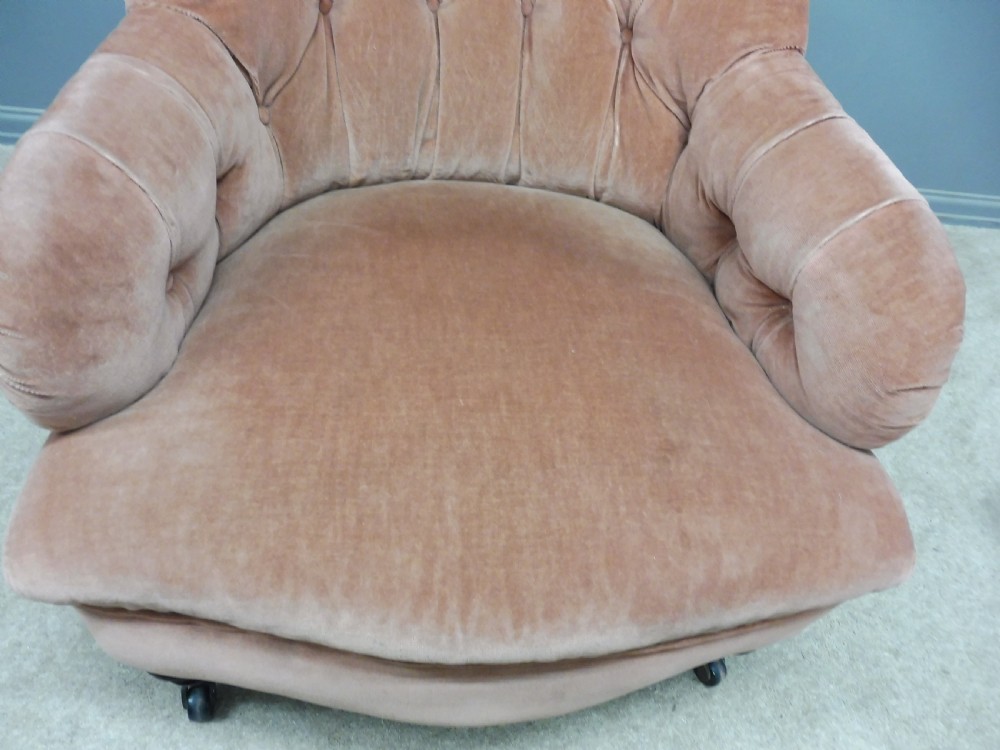 COMFORTABLE VICTORIAN ARMCHAIR View VIII