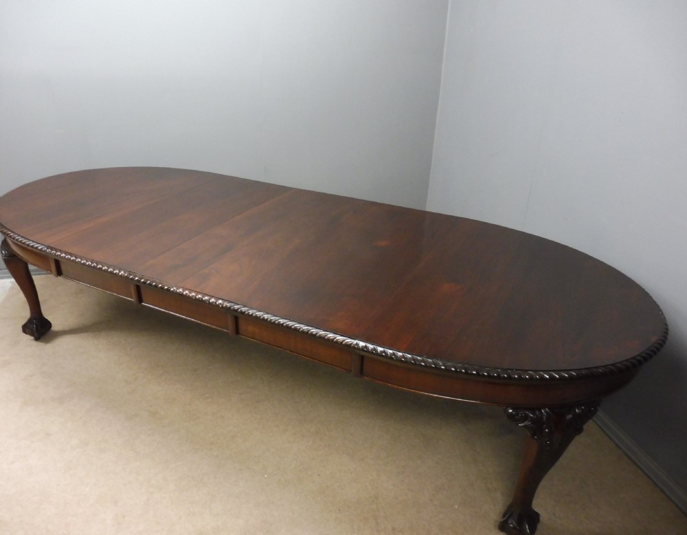 LARGE LATE VICTORIAN MAHOGANY 3 LEAF EXTENDING DINING TABLE View IV