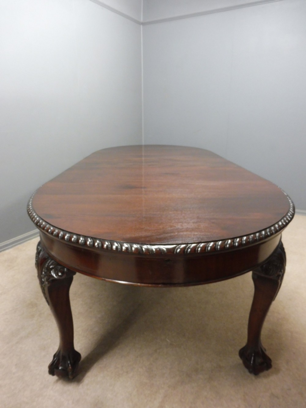 LARGE LATE VICTORIAN MAHOGANY 3 LEAF EXTENDING DINING TABLE View VI