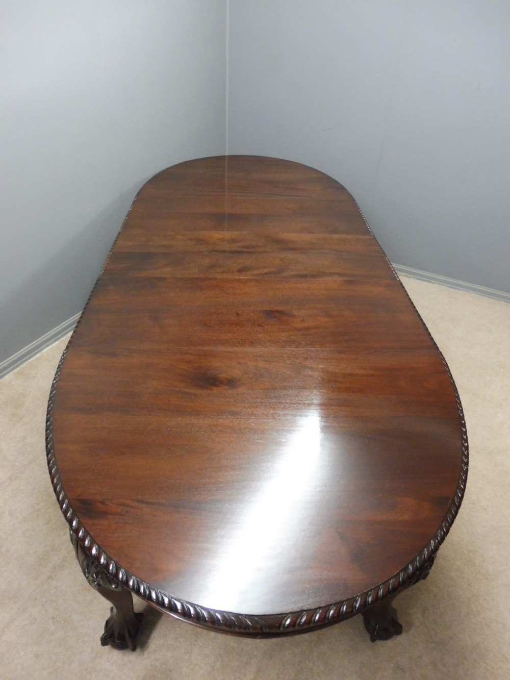 LARGE LATE VICTORIAN MAHOGANY 3 LEAF EXTENDING DINING TABLE View VII