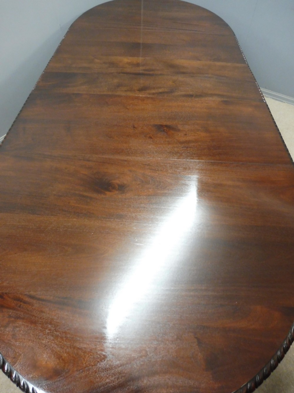 LARGE LATE VICTORIAN MAHOGANY 3 LEAF EXTENDING DINING TABLE View X