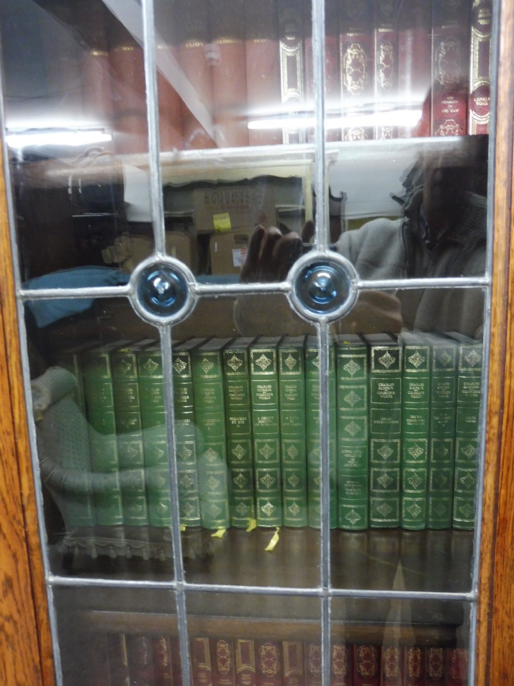 OAK ARTS AND CRAFTS BOOKCASE CIRCA 1910 View VIII