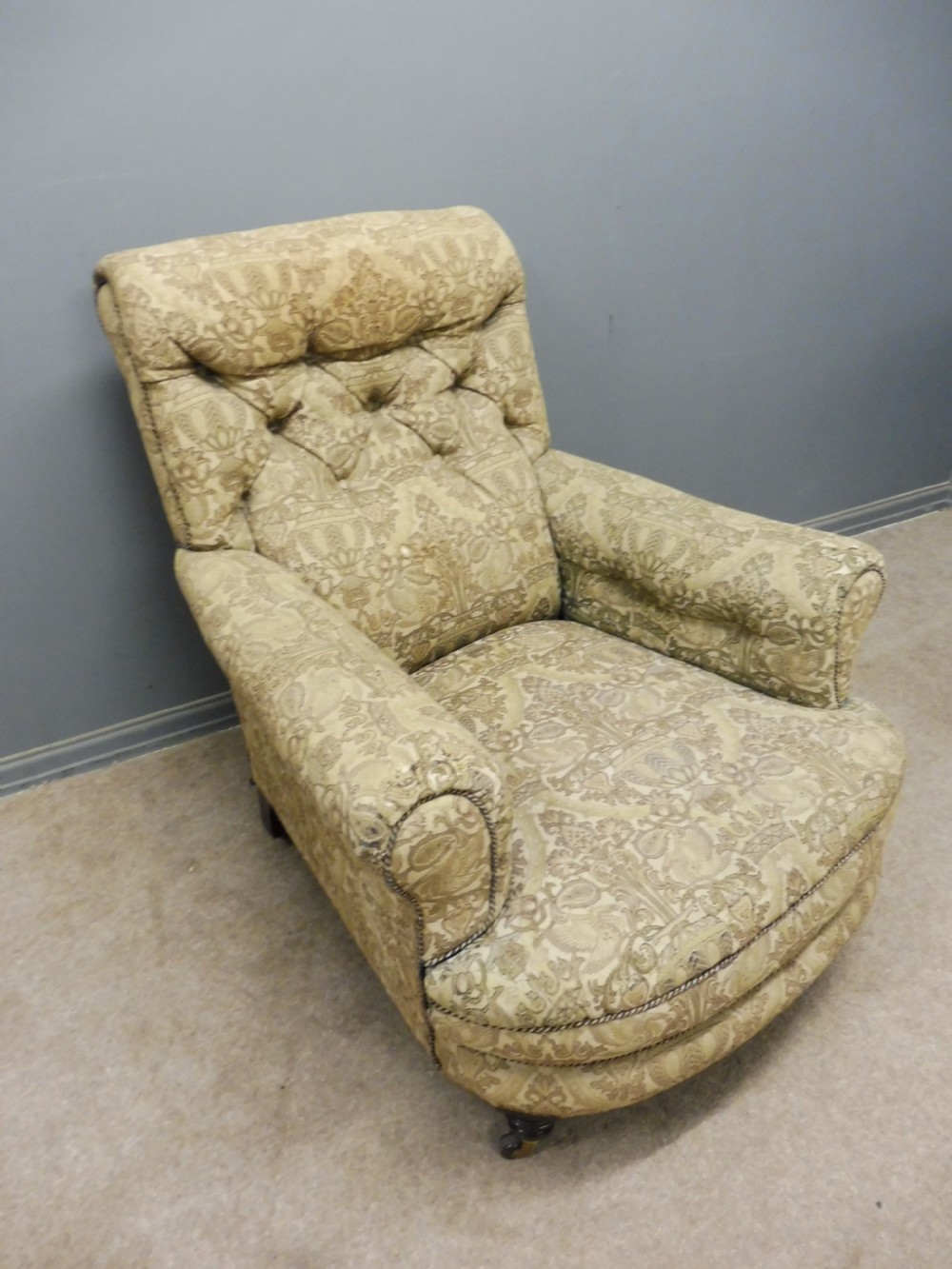 VICTORIAN WALNUT  HOWARD STYLE ARMCHAIR CIRCA 1880 View X