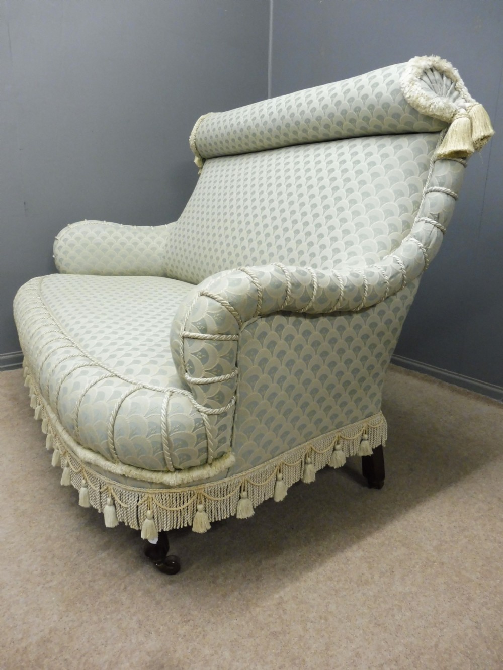 SUPERB QUALITY 19TH CENTURY VICTORIAN 3 PIECE SUITE View IX
