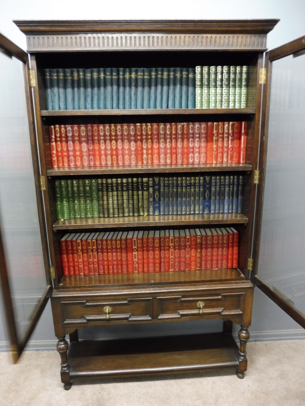 EDWARDIAN OAK BOOKCASE BY MAPLE AND CO View IX
