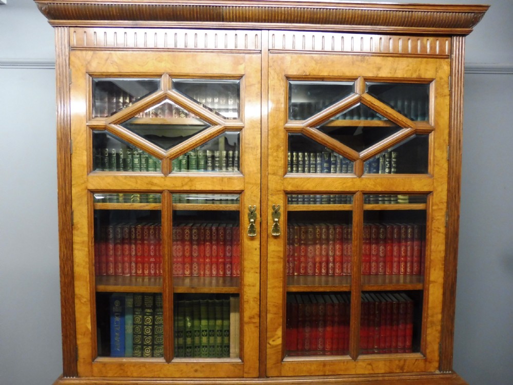 SUPERIOR QUALITY 19TH CENTURY OAK, BURR OAK,AND  POLLARD OAK BOOKCASE View VII