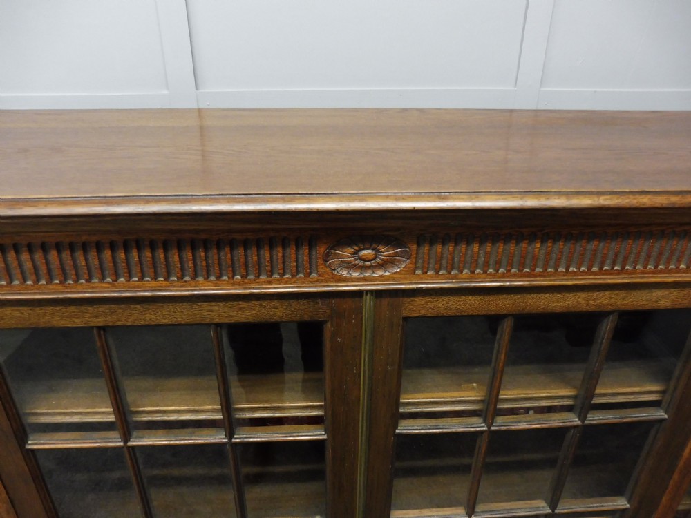 OAK 4 DOOR BOOKCASE CIRCA 1920 View IX