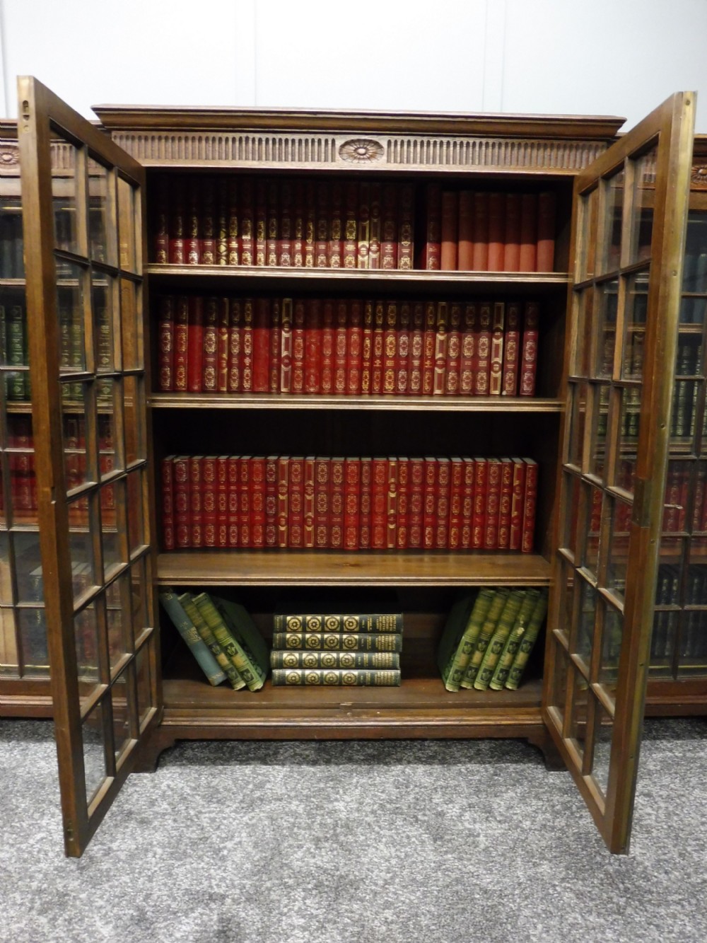 OAK 4 DOOR BOOKCASE CIRCA 1920 View XI
