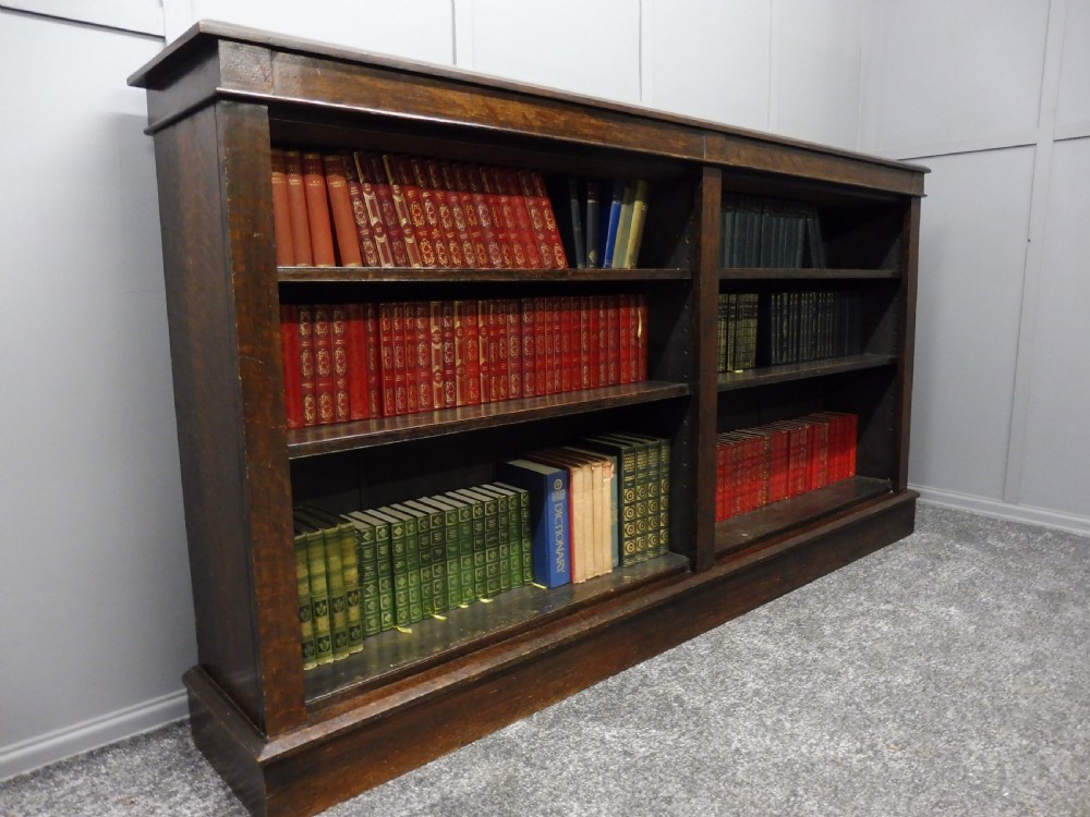 VICTORIAN OAK OPEN BOOKCASE