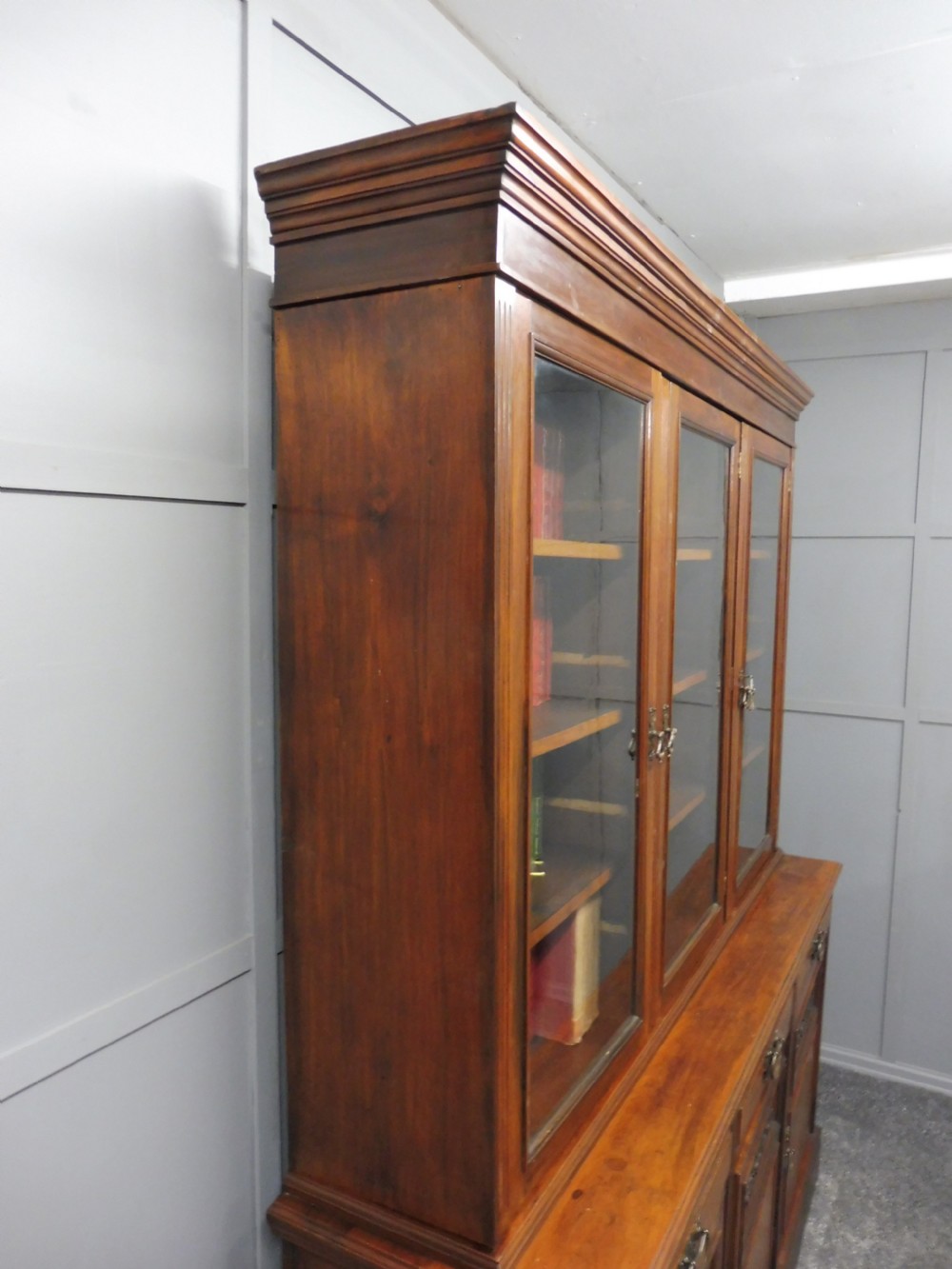 LARGE VICTORIAN WALNUT LIBRARY BOOKCASE View III