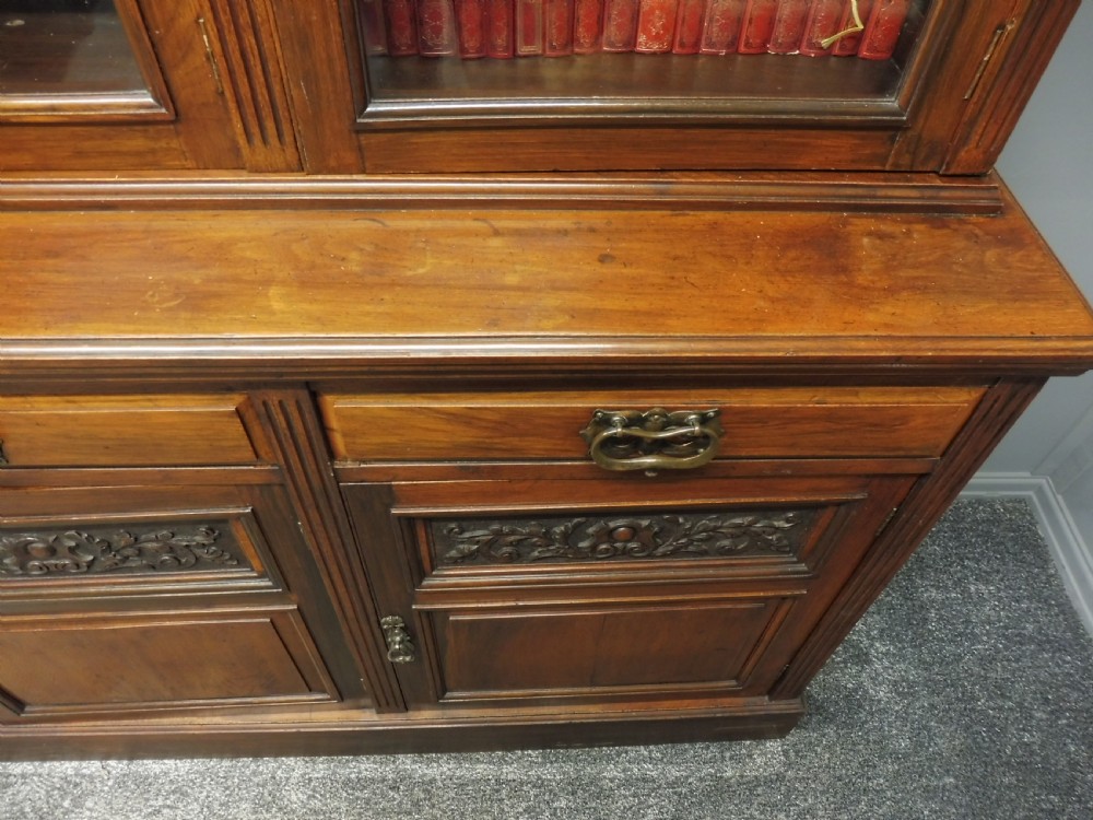 LARGE VICTORIAN WALNUT LIBRARY BOOKCASE View IX